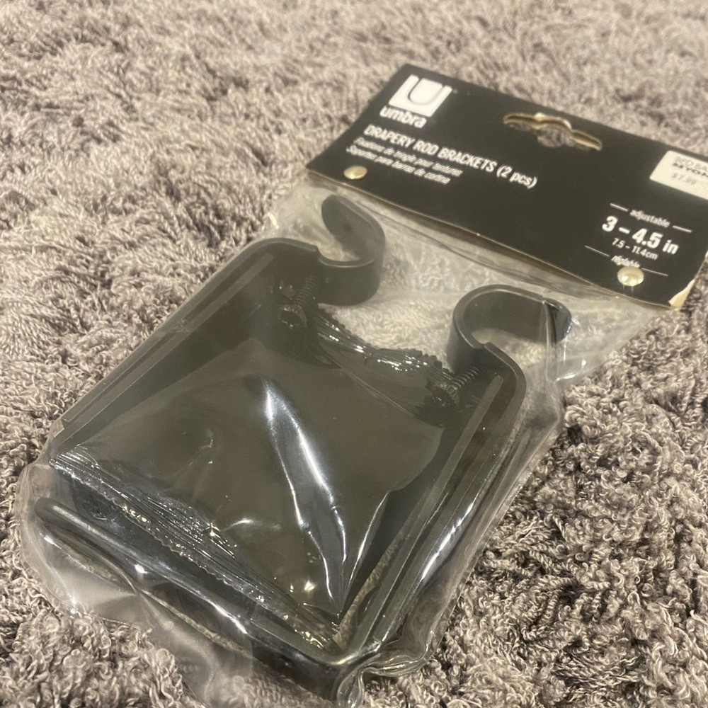 Umbra Black Adjustable Drapery Rod Bracket Set (2pcs)